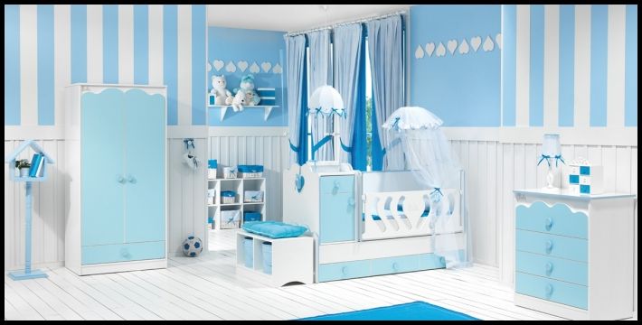 Beyaz Mavi Bebek Odası Dekorasyonu