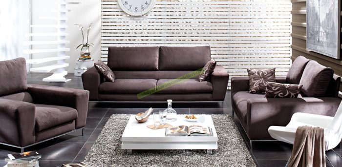 Emotion Salon Takımı 5.385 TL Ekstra modern, ekstra konforlu Bağımsızca ayarlanabilen üç bölümlü sırt yapısı sayesinde kişiye özel oturma rahatlığı Yaratıcı ve çarpıcı berjer seçenekleri, Tasarıma endüstriyel bir hava katan metal ayak kullanımı