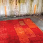 Kırmızı turuncu karışımı modern yer halısı