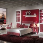 Kız çocukları için modern kırmızı beyaz yatak odası dekorasyonu