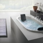 Modern beyaz renkli oval banyo küvet modeli